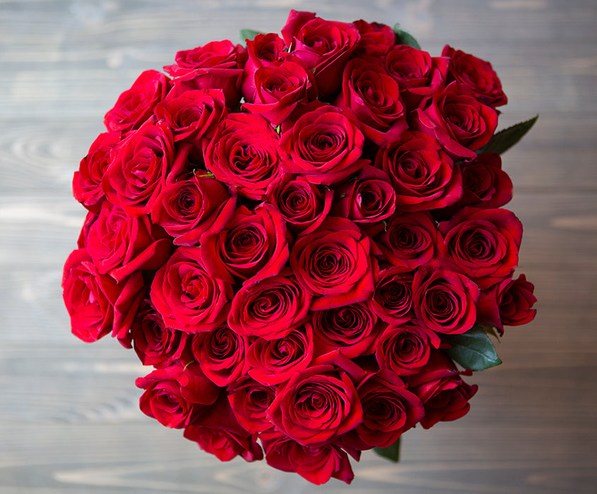 50 Fresh-Cut Red Roses